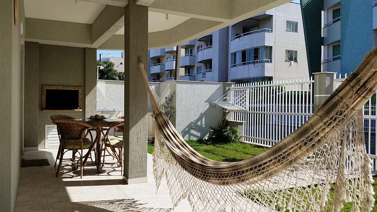 Linda Casa de 03 dormitórios, para até 8 pessoas