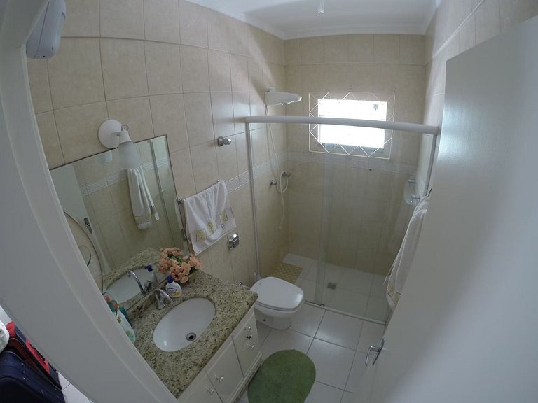 Linda Casa de 03 dormitórios, para até 8 pessoas
