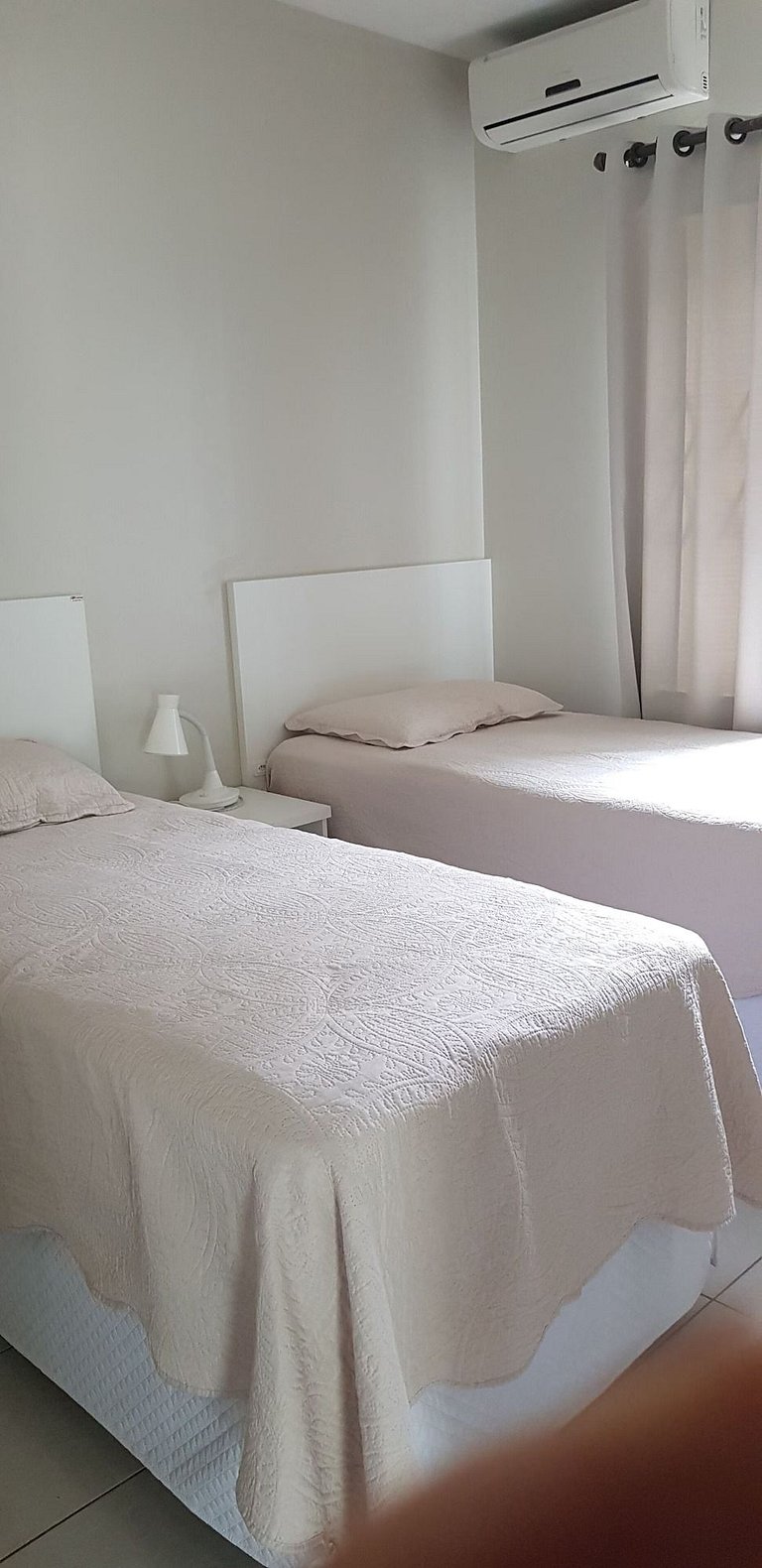 Linda Casa de 03 dormitórios, para até 8 pessoas