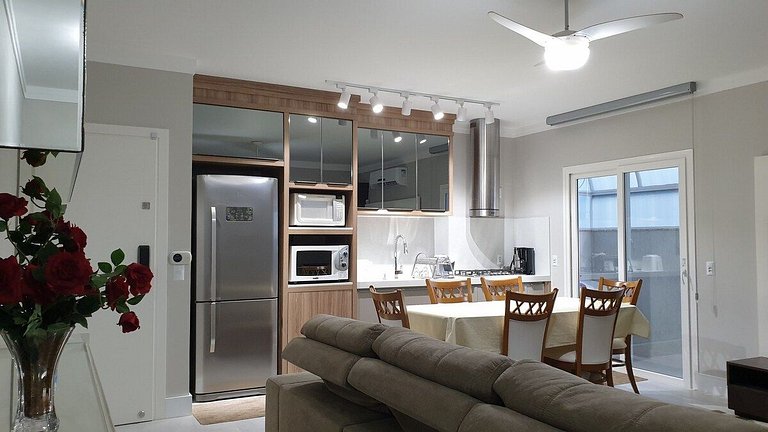 Hermoso Apartamento en el Centro de Bombinhas