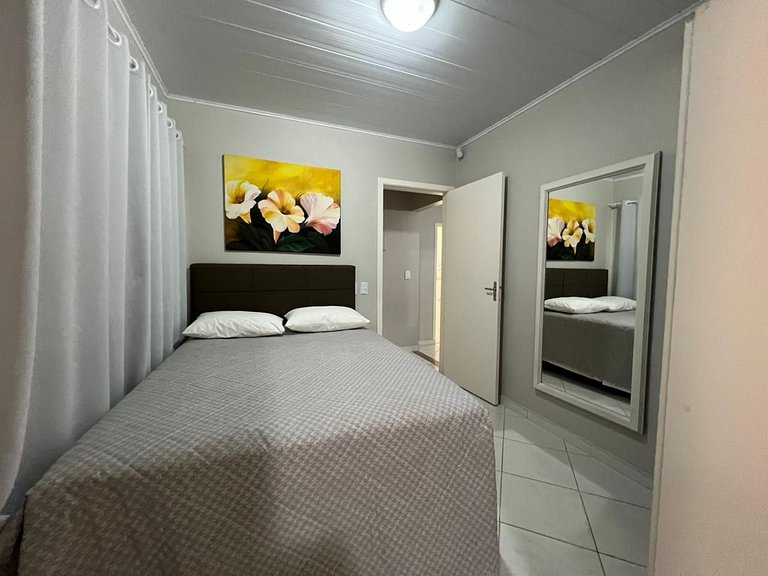 Excelente casa em Bombinhas á 200mts do MAR