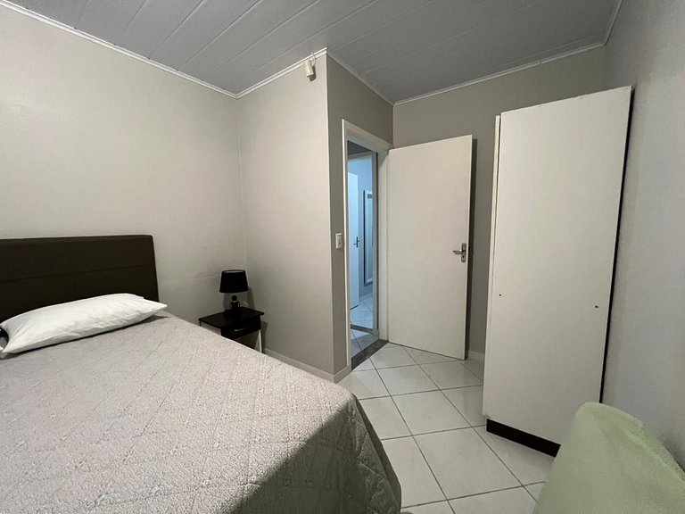 Excelente casa em Bombinhas á 200mts do MAR