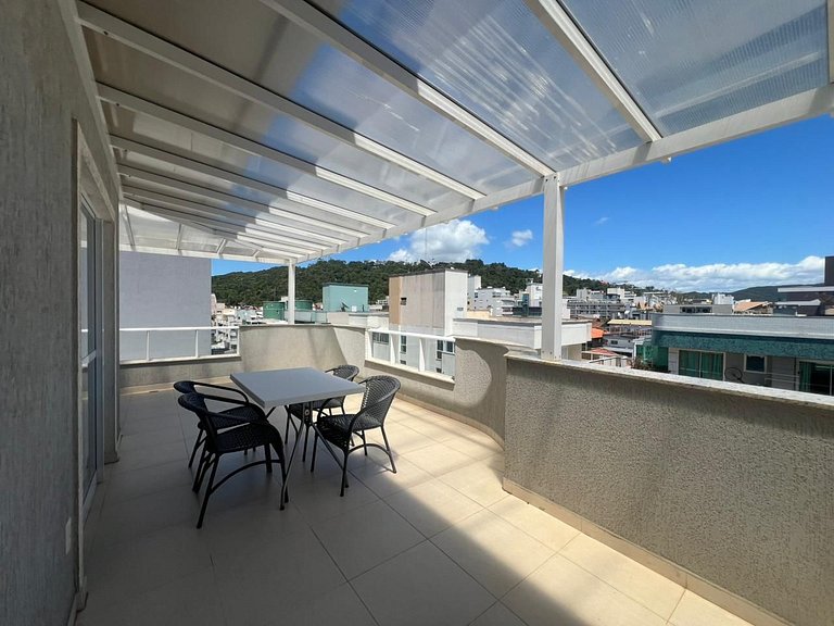 Baía dos Golfinhos 2 suítes Cobertura 402