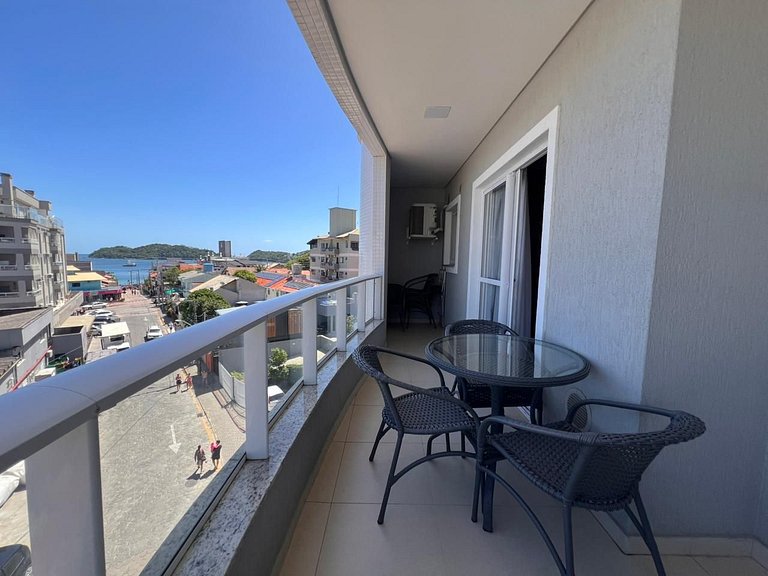 Baia dos Golfinhos 2 dormitórios 302 Frente