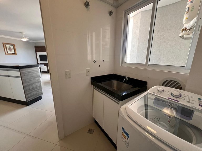 Baia dos Golfinhos 2 dormitórios 302 Frente