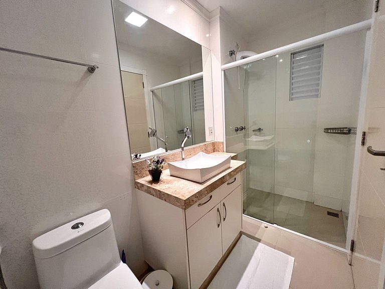 Baia dos Golfinhos 3 dormitórios 206