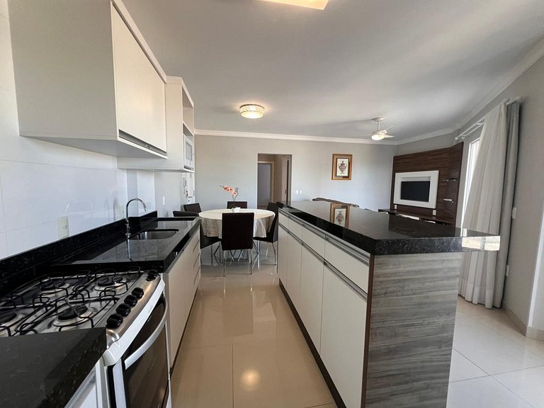 Baia dos Golfinhos 2 dormitórios 302 Frente