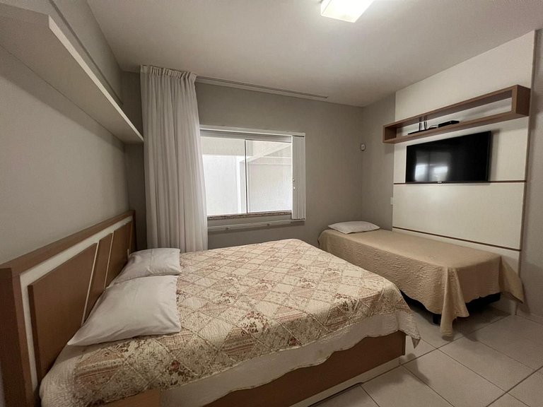 Linda Casa de 03 dormitórios, para até 8 pessoas