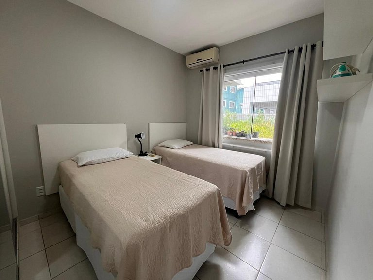 Linda Casa de 03 dormitórios, para até 8 pessoas