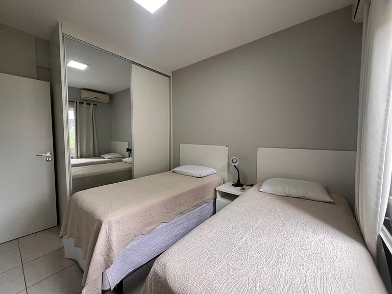 Linda Casa de 03 dormitórios, para até 8 pessoas