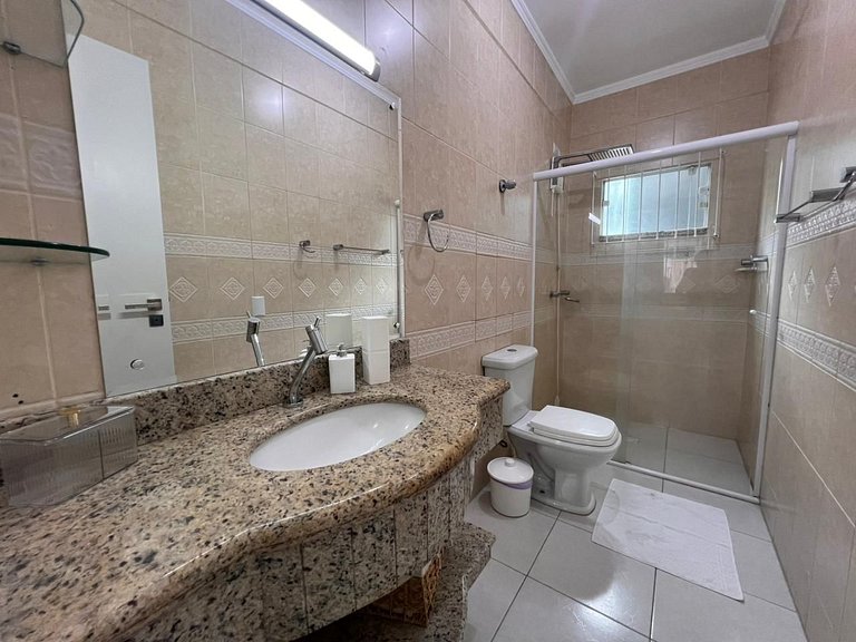 Linda Casa de 03 dormitórios, para até 8 pessoas