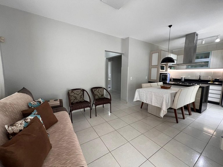 Linda Casa de 03 dormitórios, para até 8 pessoas