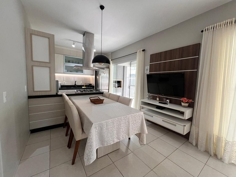 Linda Casa de 03 dormitórios, para até 8 pessoas