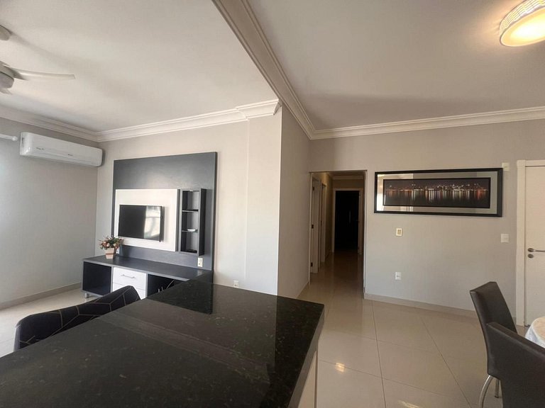 Baia dos Golfinhos 3 dormitórios 306