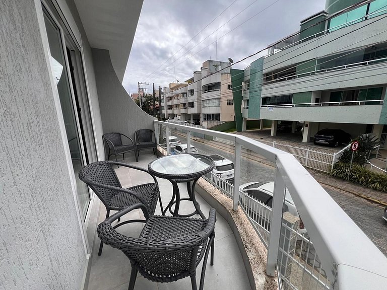 Lindo Apartamento Centro de Bombinhas Alto Padrão