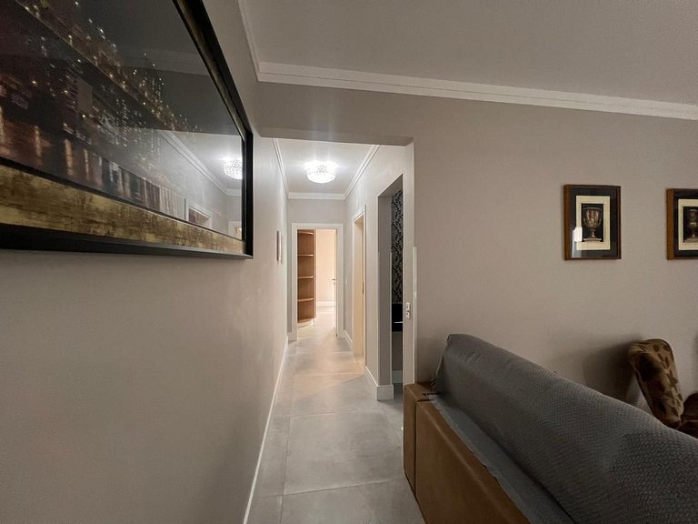 Lindo Apartamento Centro de Bombinhas Alto Padrão